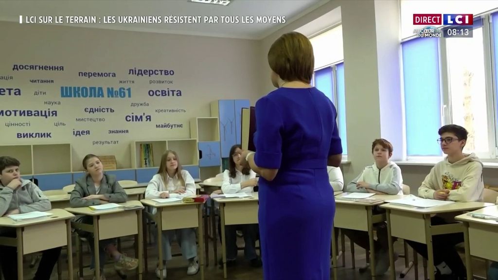 VIDÉO - Langue, éducation et culture... les Ukrainiens résistent par tous les moyens à l'invasion russe