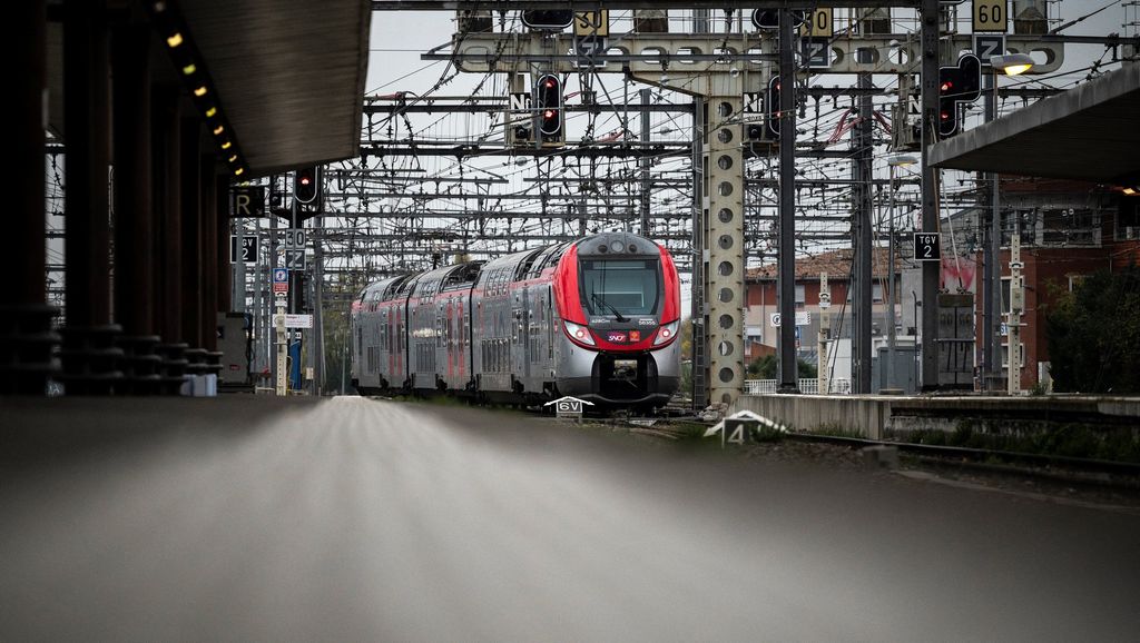 Grève à la SNCF : SUD-Rail maintient son préavis du 15 au 19 décembre, le début des vacances menacé
