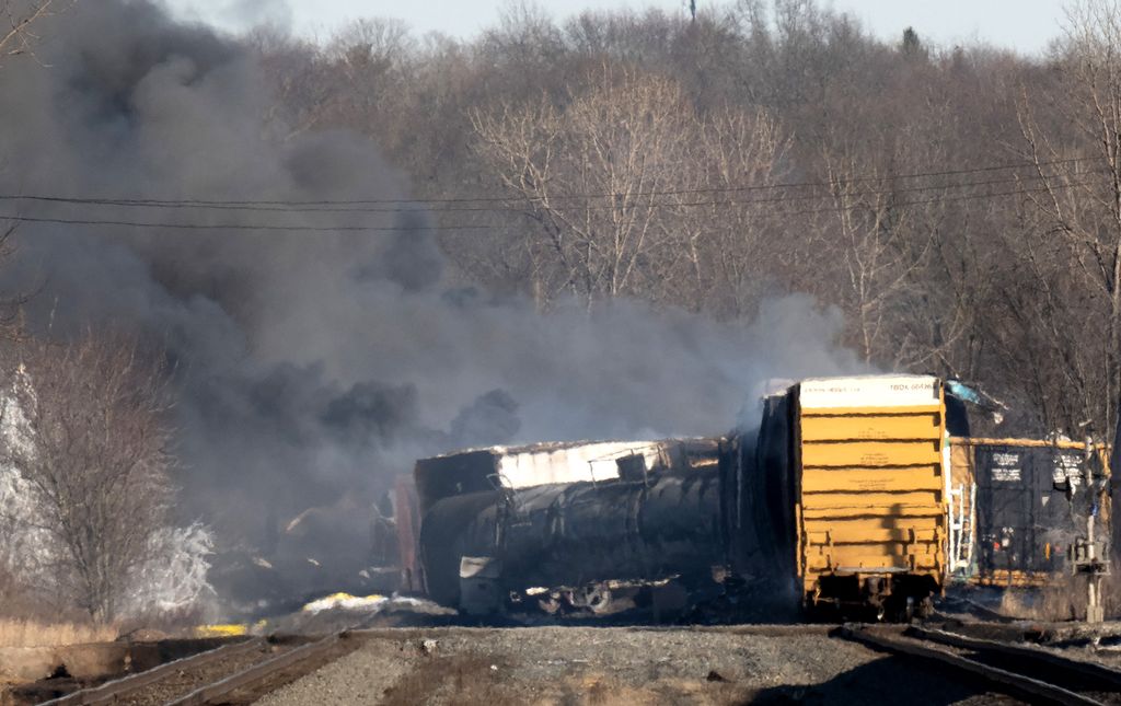 États-Unis : après le déraillement d'un train, la crainte d'une catastrophe sanitaire et écologique
