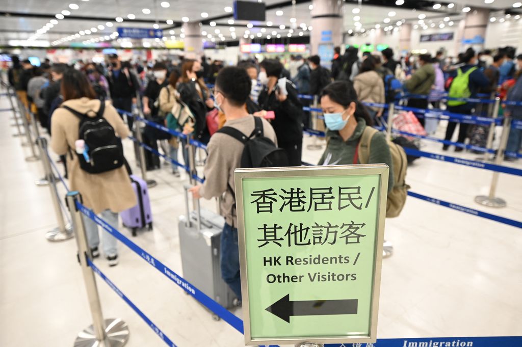 Chine : après la levée de la quarantaine des voyageurs, faut-il s'inquiéter d'une flambée de cas ?