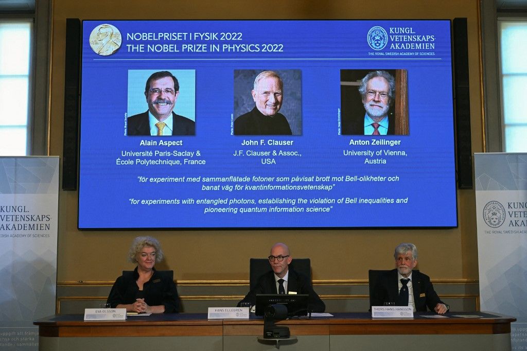 Prix Nobel de physique : Alain Aspect, un chercheur français multi-récompensé