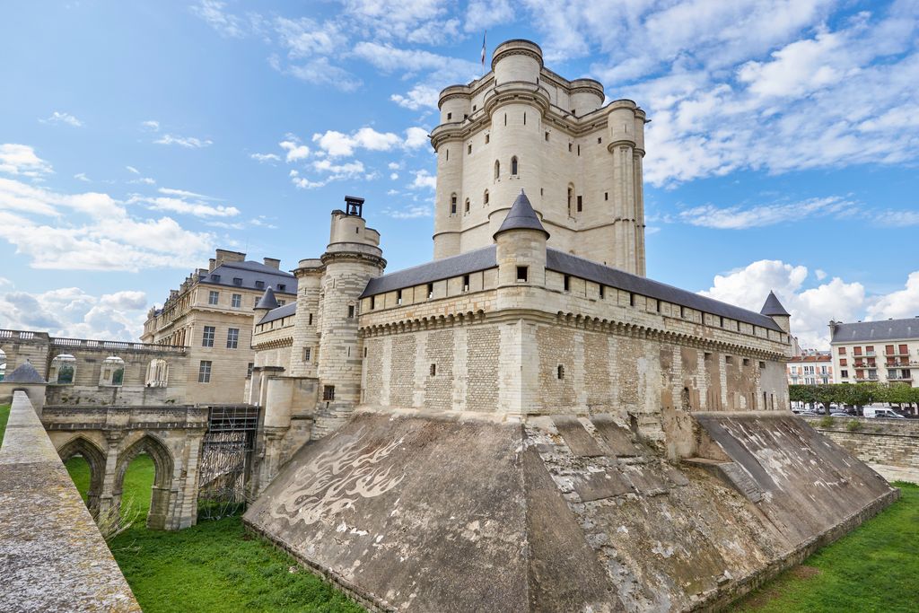 Guerre en Ukraine : le château de Vincennes restreint son accès aux Russes