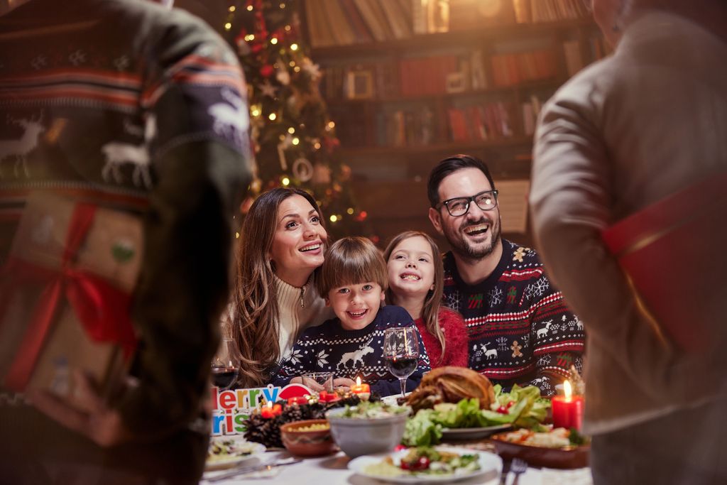Ces précieux conseils pour sortir indemne des repas de Noël en famille