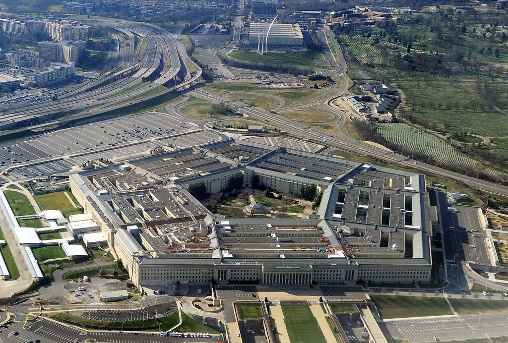 Le Pentagone a-t-il mené des opérations de désinformation sur les réseaux sociaux ?