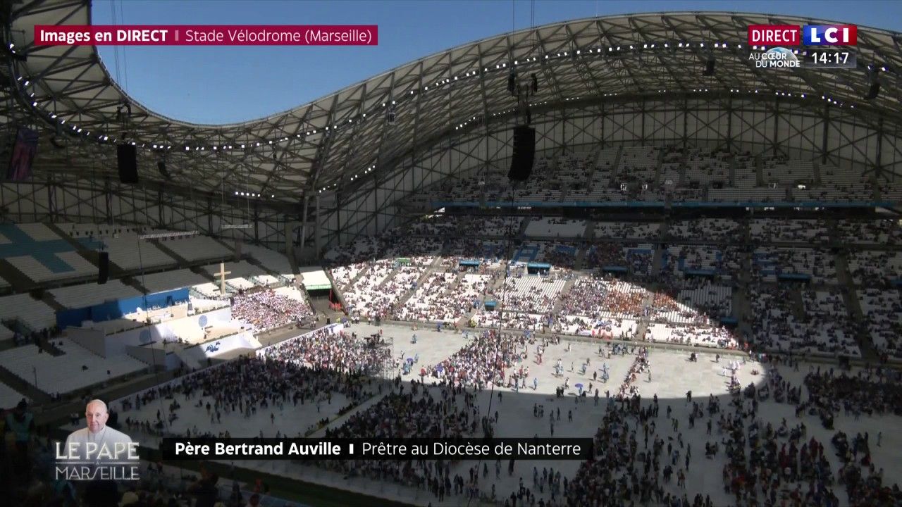 Messe présidée par le pape : le stade Vélodrome ce remplit