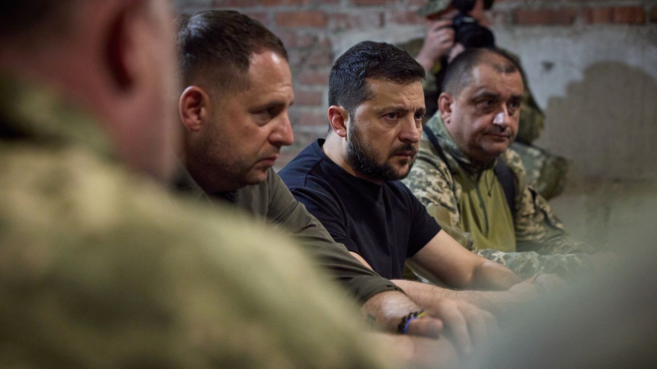 LIVE – War in Ukraine: Zelensky on the frontline near Bagmouth