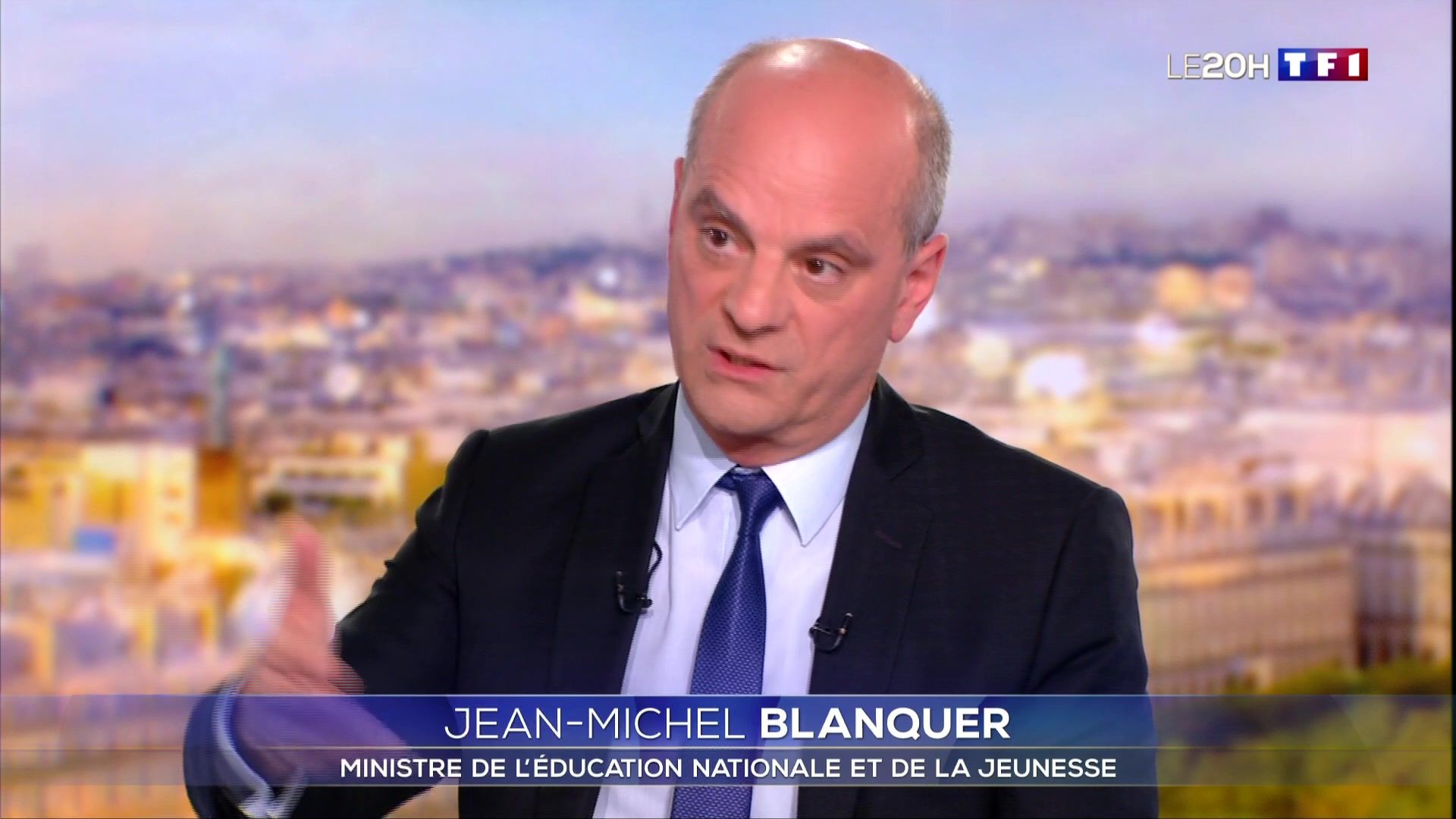Jean-Michel Blanquer : "Pour ceux qui retiennent les copies, il y aura évidemment des sanctions"