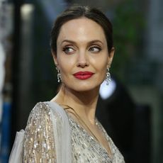Angelina Jolie est une comédienne très engagée pour la cause des femmes.