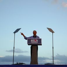 Barack Obama en campagne pour son ancien vice-président Joe Biden, qui va tenter de ravir la Maison-Blanche à Donald Trump.