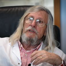 Le Dr. Didier Raoult dirige l'IHU Méditerranée Infection