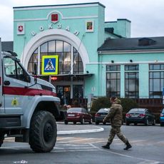 Un soldat russe dans la ville de Dzhankoi en Crimée le 20 octobre 2022.