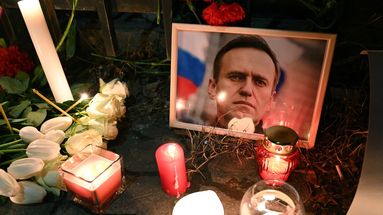 De nombreux hommages à Alexei Navalny ont eu lieu dans le monde.