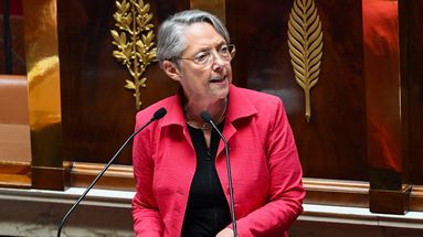 Elisabeth Borne défend son gouvernement contre une 17e motion de censure, le 12 juin 2023 à l'Assemblée nationale