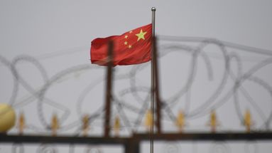 Un drapeau chinois flotte à Yangisar, à l'ouest de la Chine, le 4 juin 2019