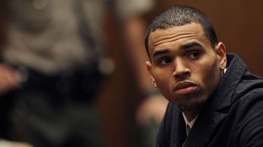 Ouverture d’une information judiciaire pour viol contre le chanteur Chris Brown