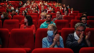 Couvre-feu : pas d’assouplissement pour les cinémas et théâtres, tranche Jean Castex