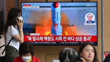 Panique à Séoul, débris en mer... ce que l'on sait du lancement d'un satellite espion nord-coréen