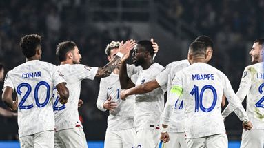 Déjà qualifiés avant même le coup d'envoi, les Bleus ont été décrocher un match nul en Grèce (2-2) pour le dernier match des éliminatoires à l'Euro 2024.