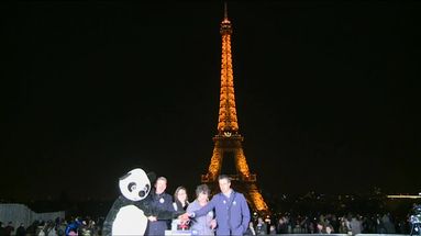 A 20h30, la Tour Eiffel va s'éteindre pour la planète