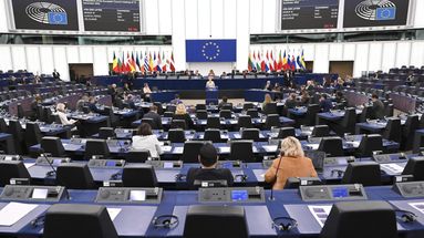 Soupçons de corruption : le Parlement européen a-t-il refusé la mise en place d'une commission d'enquête ?