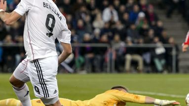VIDÉO - La superbe passe décisive de Karim Benzema pour Cristiano Ronaldo