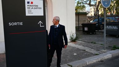 Hubert Falco n'est plus maire de Toulon.