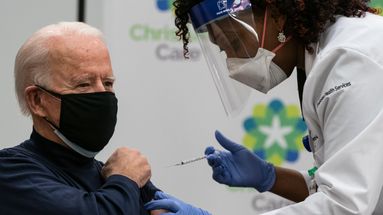 États-Unis : le président-élu Joe Biden vacciné contre le Covid-19