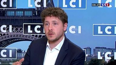 "La démocratie meurt de ces fake news" : Julien Bayou juge les propos de Jean-Luc Mélenchon "irresponsables"