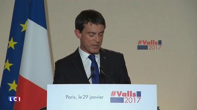  VIDÉO - Cette fin de discours émouvante de Manuel Valls que vous n'avez pas vue (à cause de Benoît Hamon)