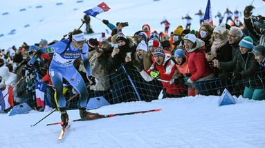 Le Grand-Bornand a-t-il utilisé 24.000 m³ de neige "100% artificielle" pour accueillir la coupe du monde de biathlon ?
