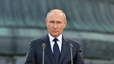 Le président russe Vladimir Poutine prononce un discours lors d'un événement marquant le 1160e anniversaire de l'État russe à Veliky Novgorod le 21 septembre 2022.