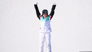 La skieuse freestyle Tess Ledeux a obtenu la médaille d'argent en ski big air