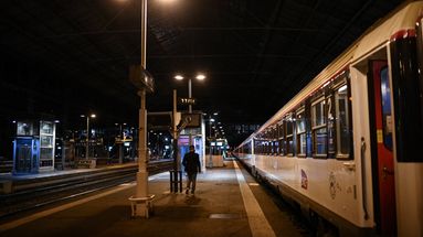 Train de nuit Paris-Aurillac : couacs en série sur la ligne, la SNCF évoque "un manque de locomotives thermiques"