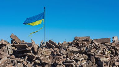 EN DIRECT - Guerre en Ukraine : la Russie "doit se retirer de chaque mètre carré du territoire", exige Kiev