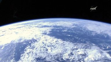 Urgence environnementale : quand le show spatial détourne des enjeux terre à terre