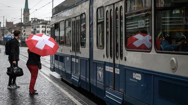 Zurich en tête des villes les plus chères du monde devant Singapour, Paris gagne deux places