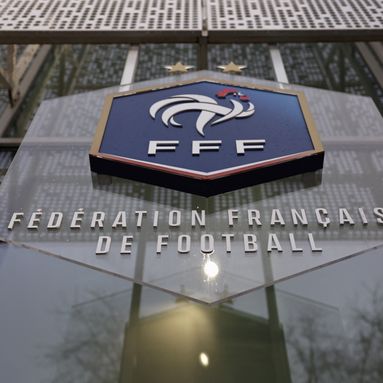 Football : l'arbitrage français secoué par des accusations de viol et de harcèlement 