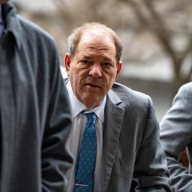 Une cour d’appel de New York annule la condamnation de Harvey Weinstein pour viol et agression sexuelle
