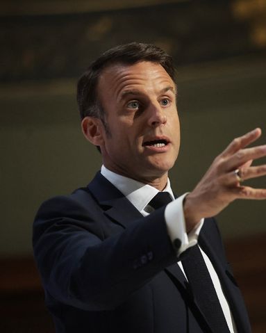 EN DIRECT - Discours de la Sorbonne : les nationalistes veulent rester dans "l'immeuble" européen sans "payer le loyer"