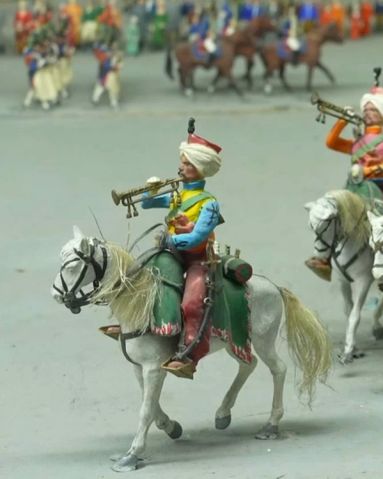 VIDÉO - Ils fabriquent des figurines pour les collectionneurs et les musées