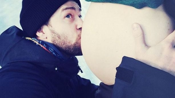  Justin Timberlake dévoile le ventre rond de Jessica Biel sur Instagram