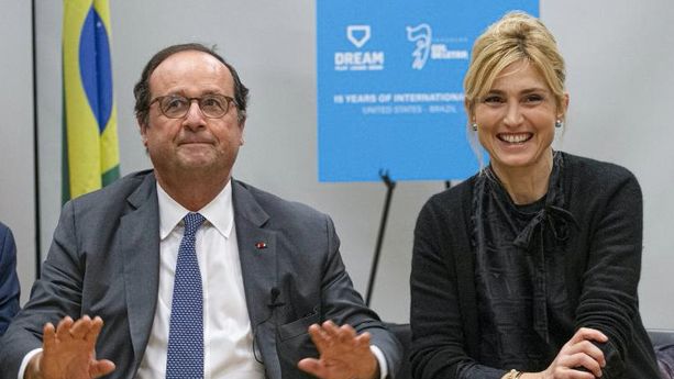 François Hollande et Julie Gayet, un couple discret mais uni. 