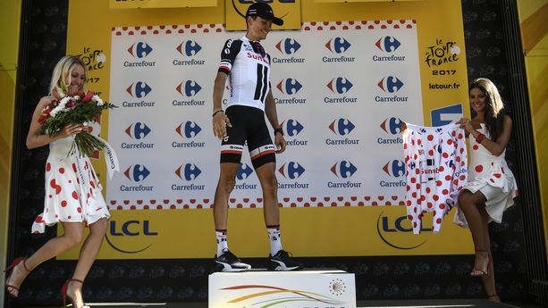 Les hôtesses vont-elles disparaître des podiums du Tour de France dès cette année ?