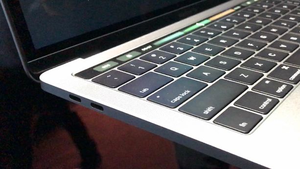 Après la prise jack, Apple dit adieu aux ports USB