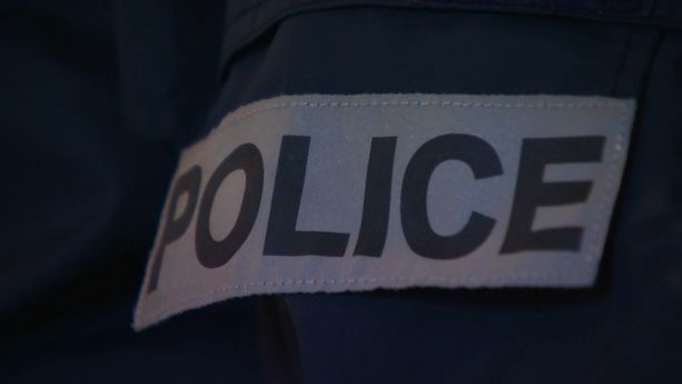 Refus d'obtempérer à Paris : gardes à vue prolongées pour les policiers, celle du conducteur levée