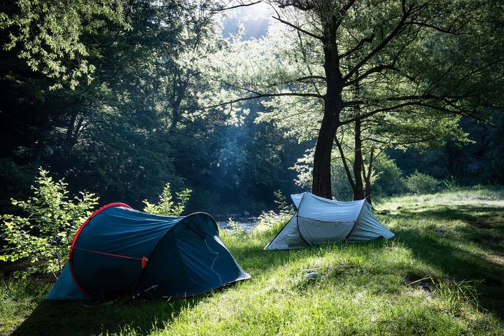 Camping sauvage : ce qu'il faut savoir pour éviter les mauvaises surprises