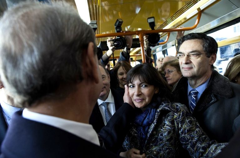 
Lors de l'inauguration du tramway T2, à Issy, en 2009, avec Bertrand Delanoë et Patrick Devedjian.
