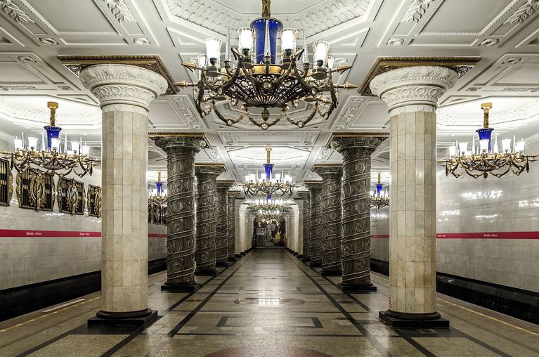 Cette station de Saint-Pétersbourg est réputée comme l'une des plus belles au monde.