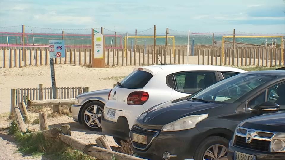 35 euros pour aller à la plage : la fin des parkings gratuits fait des vagues à Carnon