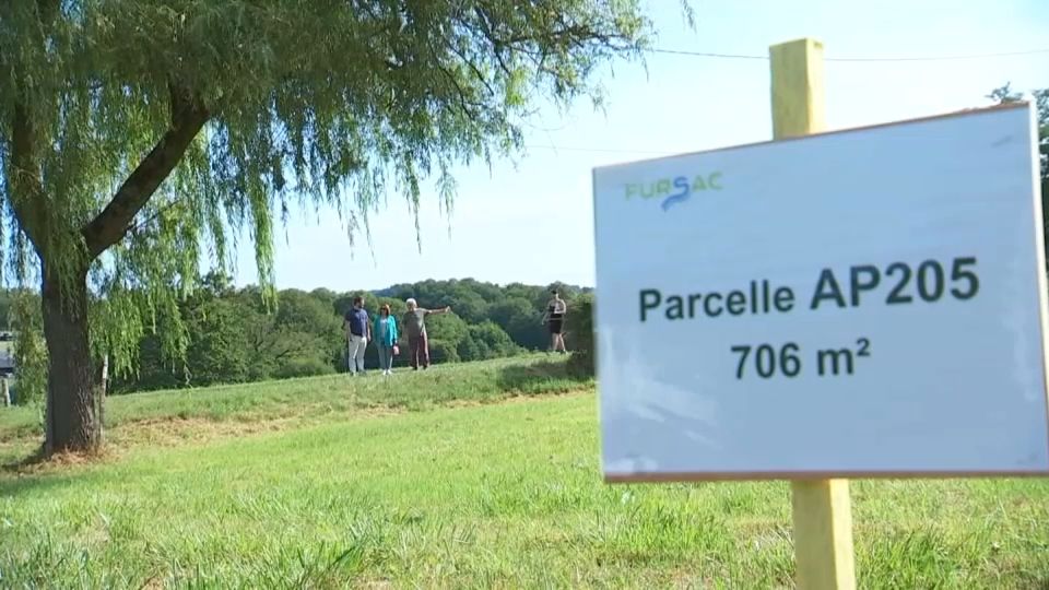 VIDÉO - Creuse : ce village vend des terrains à 1 euro le m² pour se repeupler